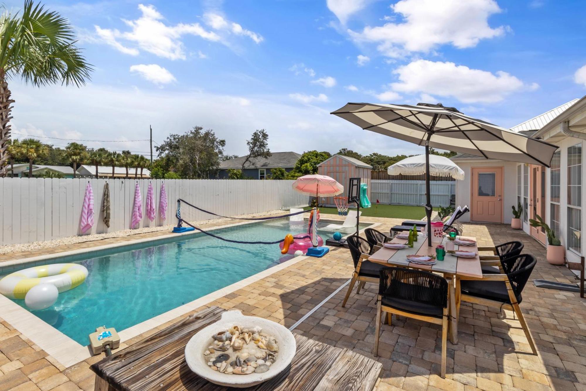Holiday home Steps To The & Close To 30a! Private Pool With Sundeck & Putt Putt Golf!