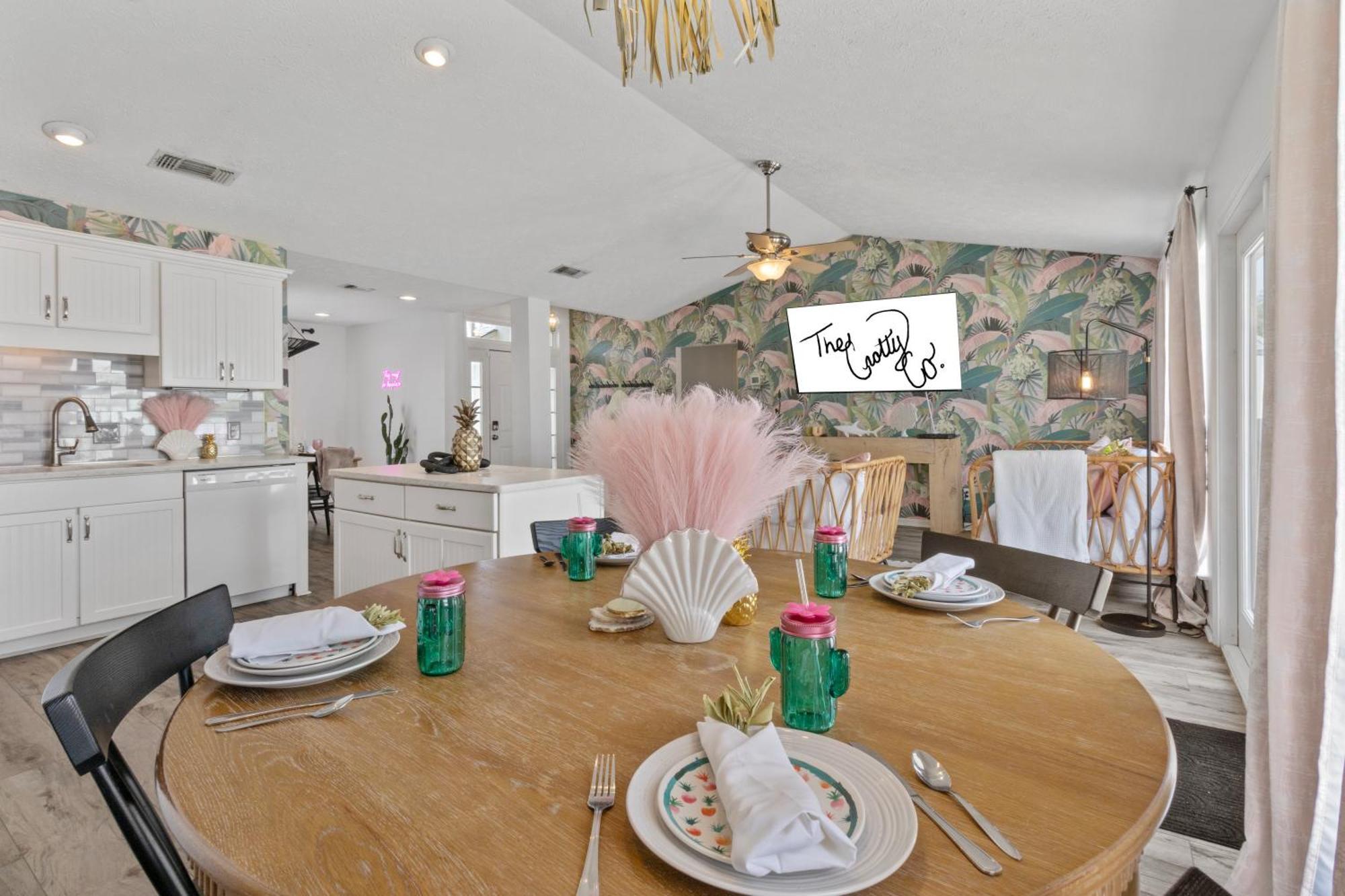 Steps To The & Close To 30a! Private Pool With Sundeck & Putt Putt Golf! Panama City Beach