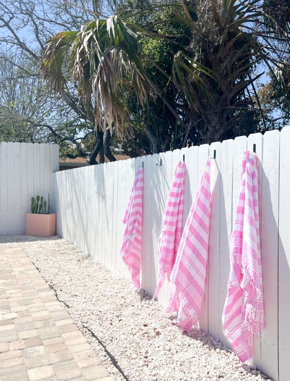 Steps To The & Close To 30a! Private Pool With Sundeck & Putt Putt Golf! *